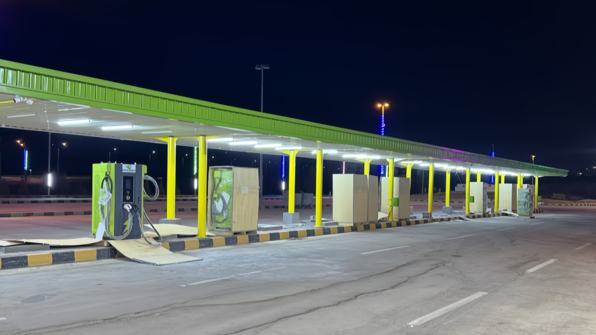 Иордания – Общественное использование – Быстрое зарядное устройство постоянного тока мощностью 180 кВт
   